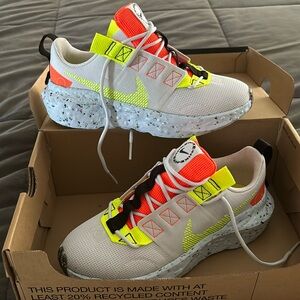 Nike crater Impact size 5 in women brand new- never worn
